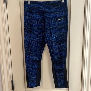 Nike Dri-Fit Black Blue Capri Legging